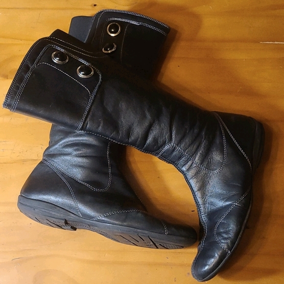 Patricia Miller Shoes - Vintage 🦋 Mid-Calf Fitted Moto Boots